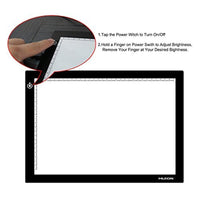 Huion L4S Light Box - Panel de luz ajustable USB de 17,72 pulgadas con 0.197 in de grosor, mesa de luz con 5 papeles A4 y 1 bolsa no tejida de 14,17 pulgadas de largo x 10,63 pulgadas de ancho x 0,2 pulgadas de alto - Arteztik
