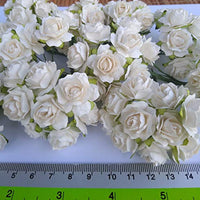 NATTHAFLOWER - 100 rosas artificiales blancas de papel morera para manualidades, tamaño de 0.787 in, decoración para álbumes de recortes - Arteztik