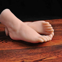 1 par de zapatos de silicona de maniquí femenino para exhibir el pie de la joyería, sandalias, calcetines, calcetines, dibujos con uñas. - Arteztik
