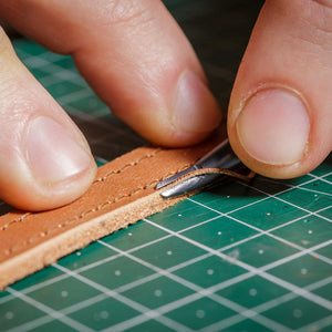 Mudder - Herramienta para hacer manualidades (piel, biselado y borde de cuero), 8 piezas, herramienta de ranurado de cuero para trabajos de artesanía de cuero (0.059 in, 0.047 in, 0.039 in, 0.031 in) - Arteztik