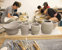 Augernis - Juego de herramientas de arcilla de cerámica con estuche de plástico, 57 piezas, para principiantes y profesionales - Arteztik
