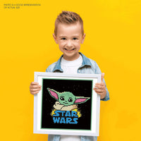 Kit de pintura de diamante para adultos 5D con diamantes para hacer tú mismo, el mandaloriano niño Headshot Star Wars bebé Yoda pintura por número con Gem Art Drill y Dotz 8.7" x 8.7" - Arteztik